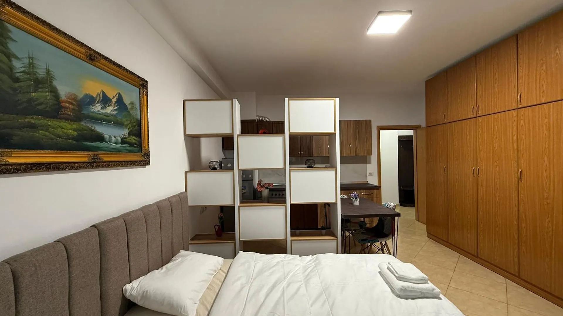 Sol Ambasador 2 Apartment Tirana